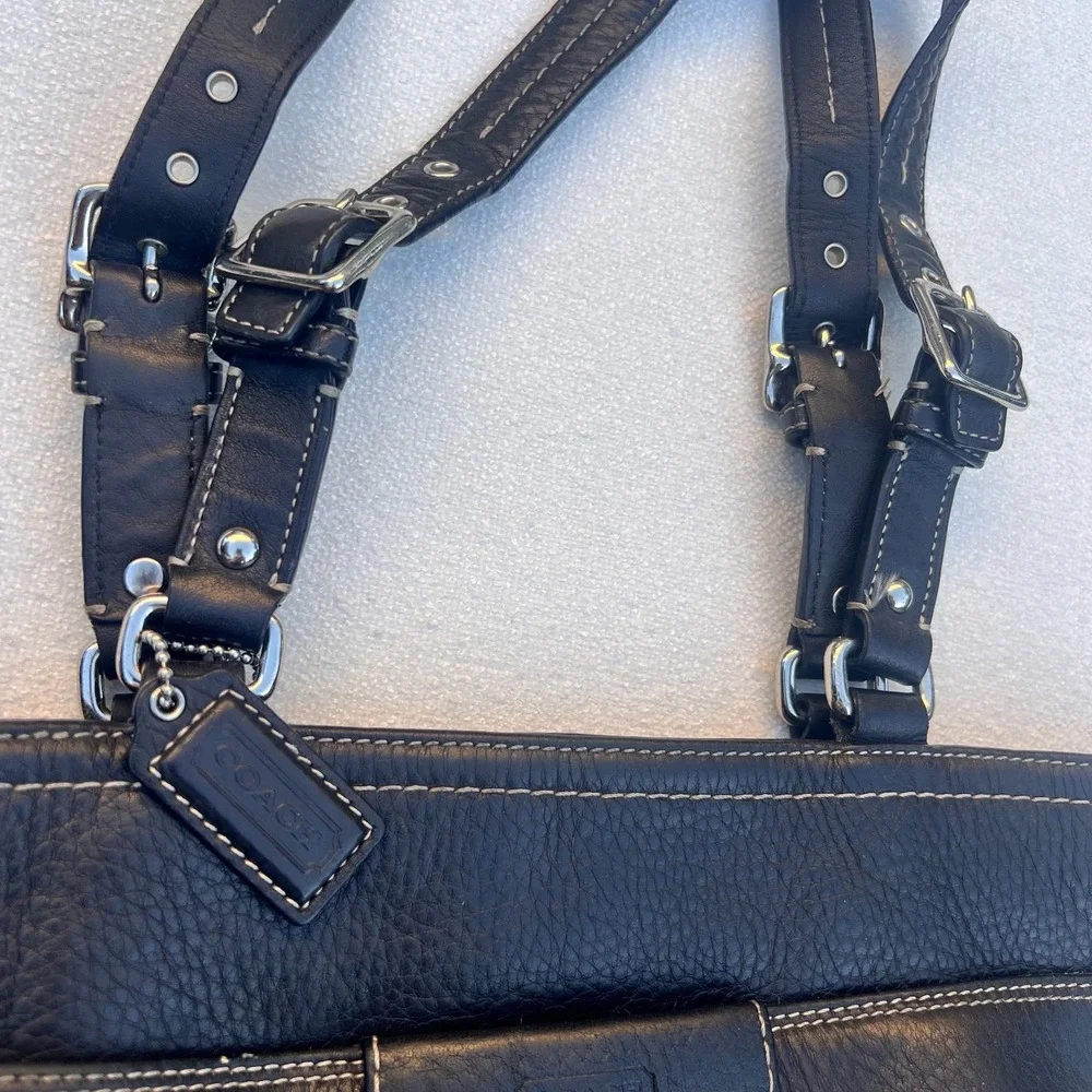 COACH Y2K Black Pebbled Leather Shoulder Bag Purse 2010 Tote F13089